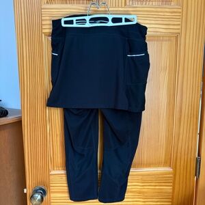 Athleta 2 in one skirted leggings